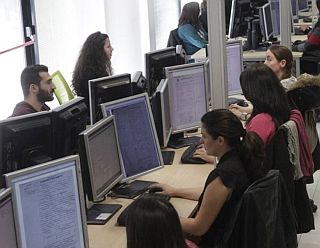 Ο Μητσοτάκης ζητά άρση μονιμότητας των δημοσίων υπαλλήλων